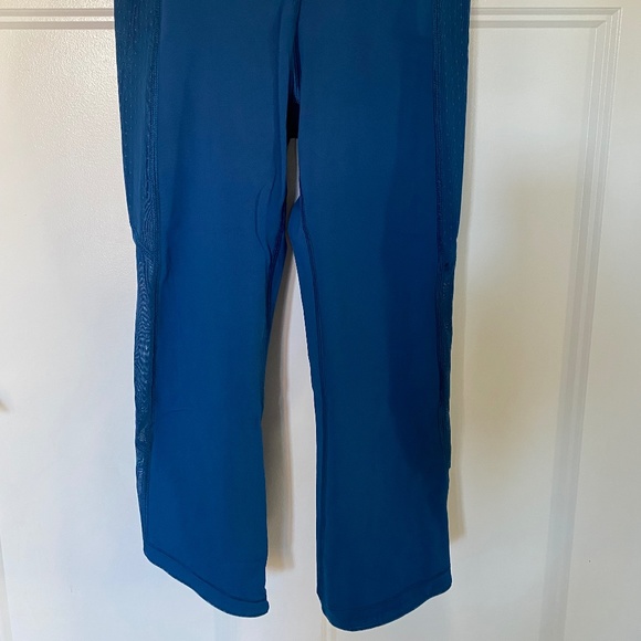 Lululemon Body Con High Rise Crop 21" - Picture 2 of 2